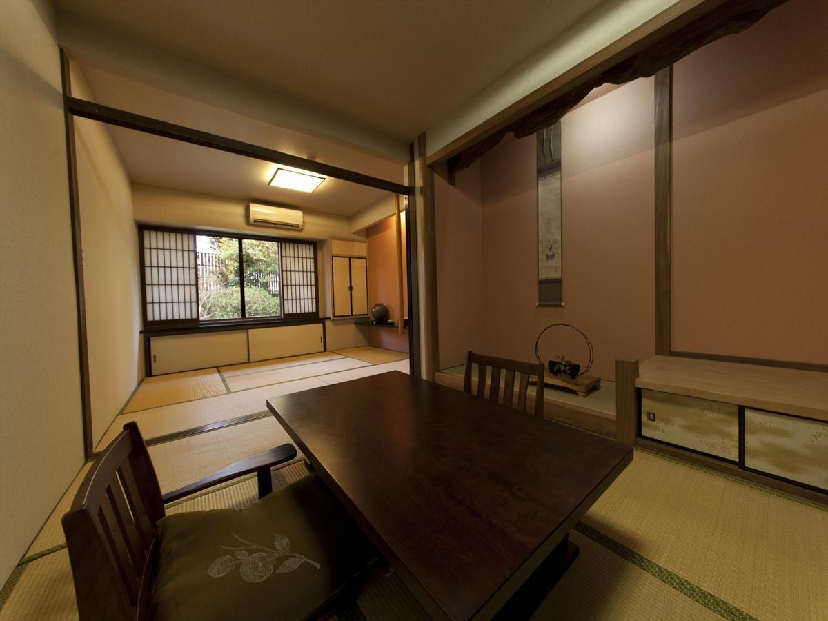 Gokuraku Onsen Takumi No Yado Hotel Takaharu Exterior photo