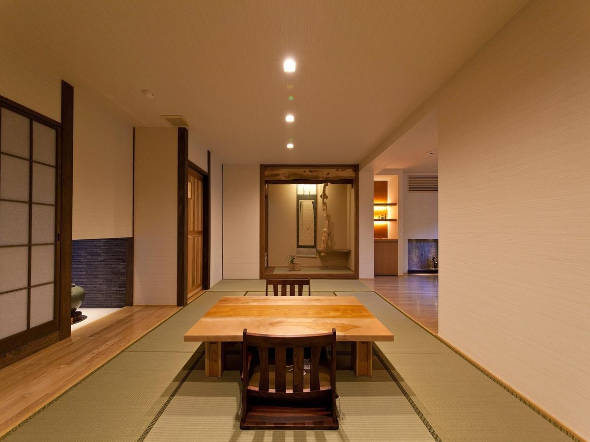 Gokuraku Onsen Takumi No Yado Hotel Takaharu Exterior photo